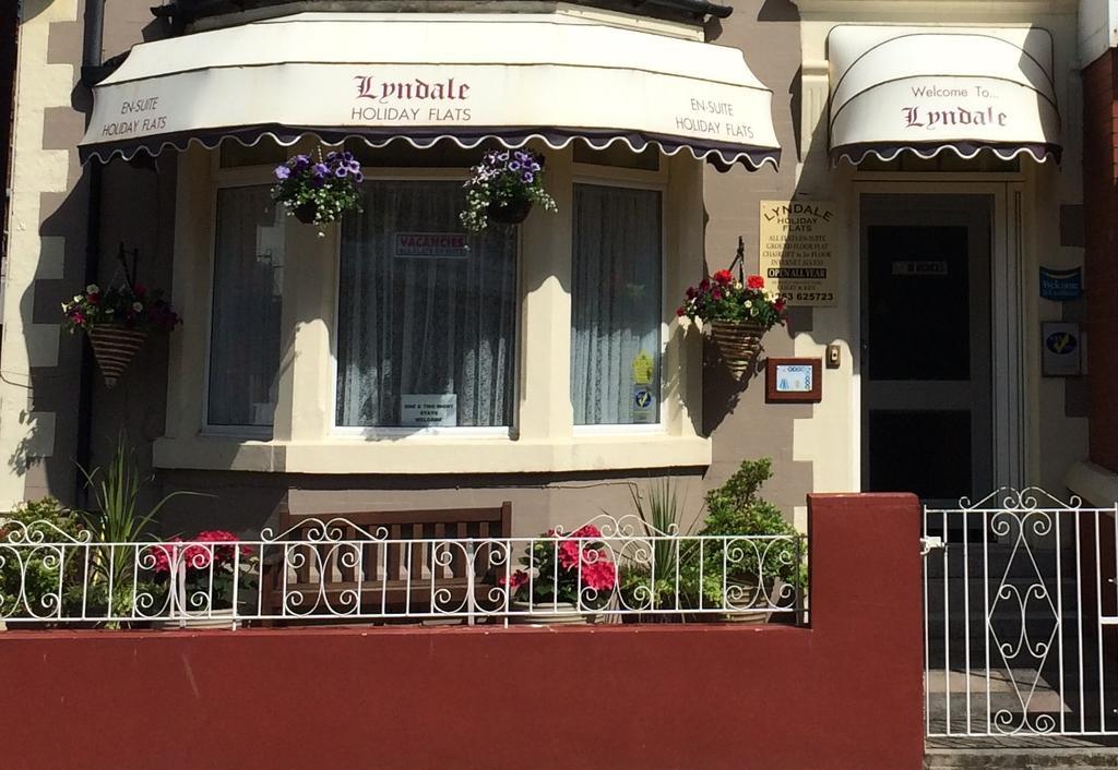 Lyndale Holiday Flats Blackpool Extérieur photo