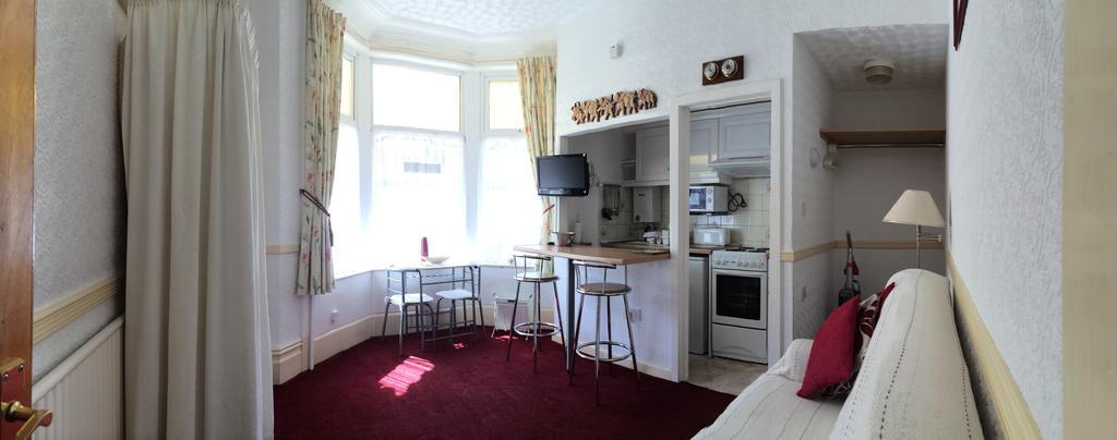 Lyndale Holiday Flats Blackpool Extérieur photo