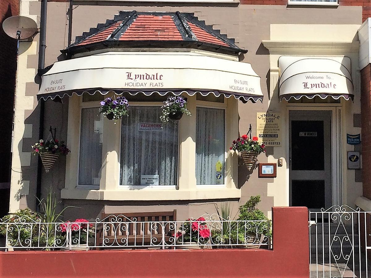 Lyndale Holiday Flats Blackpool Extérieur photo